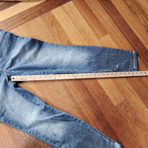 INC International Concepts Skinny Leg Regular Fit Shimmer Jeans Size 6 - Picture 10 of 16